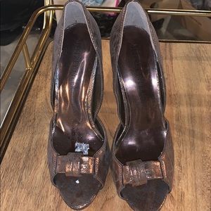 Jeffrey Tyler Bronze Peep Toe Heel. Size 8